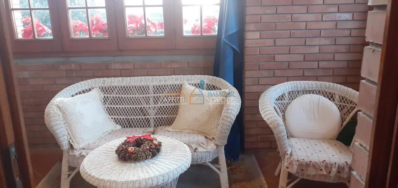 Vendita Monovano, Massa foto