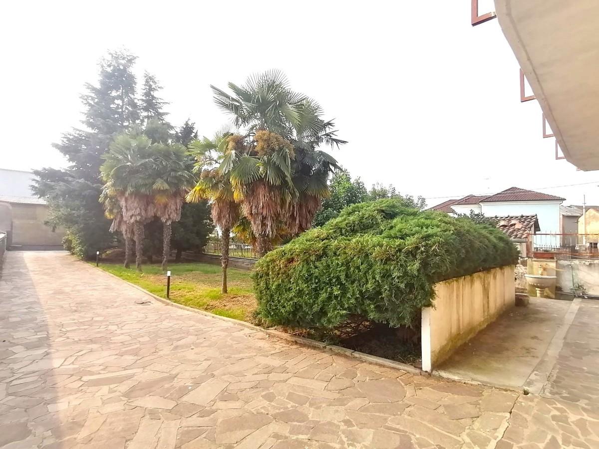 Vendita Quadrivani, Prarolo foto