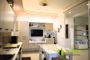 Rent Four rooms, Matera