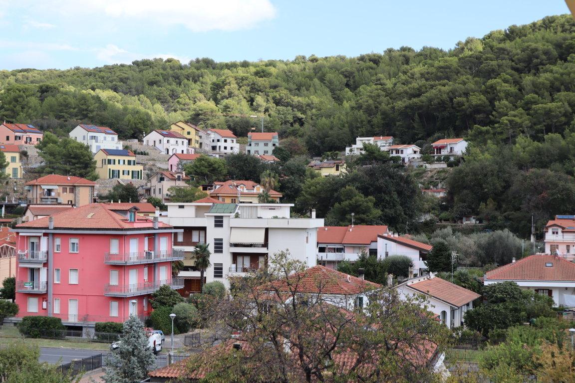 Vendita Bivani, Andora foto
