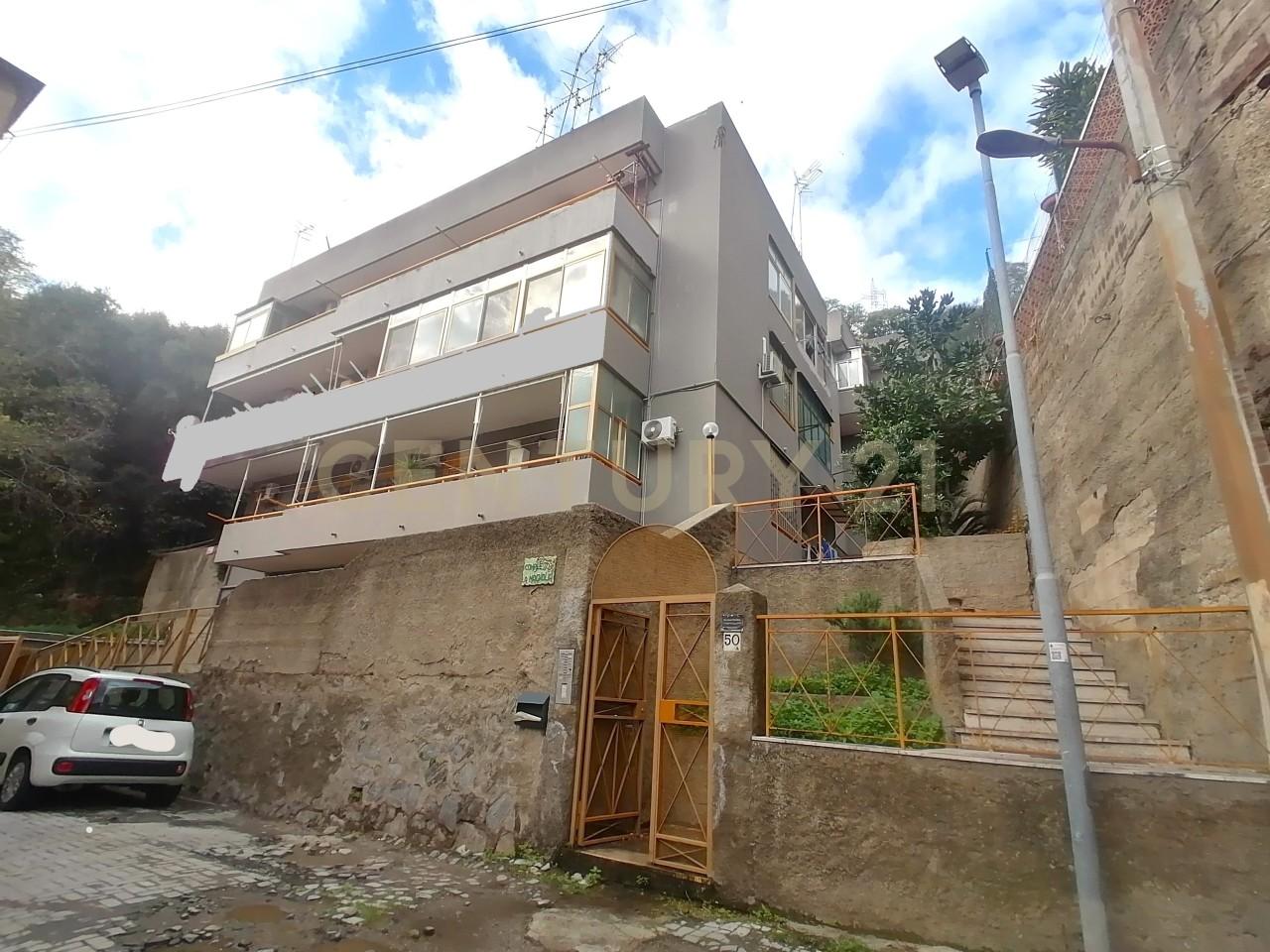 Vendita Trivani, Messina foto