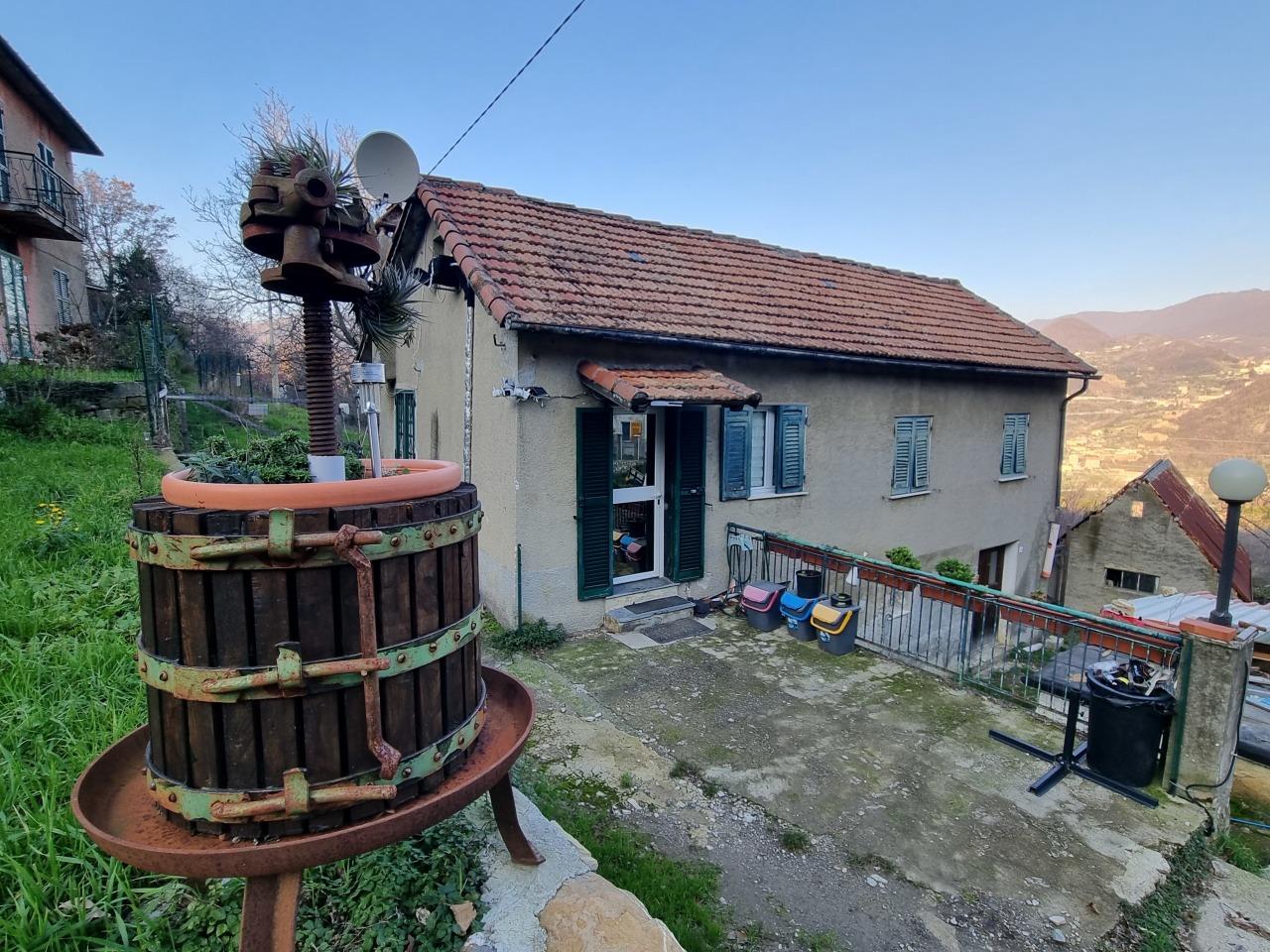 Vendita Esavani, Sant'Olcese foto