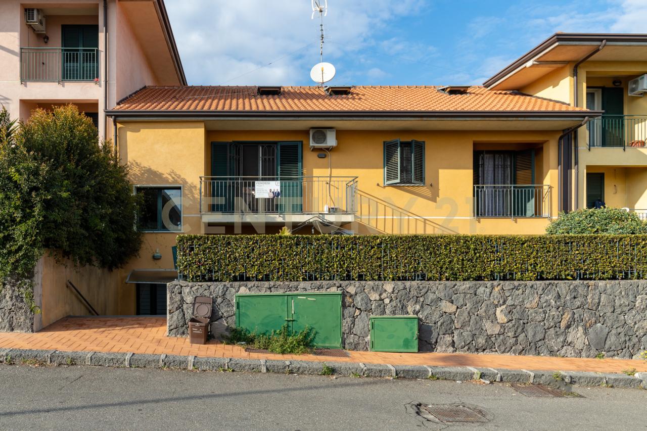 Vendita Multivani, San Giovanni la Punta foto
