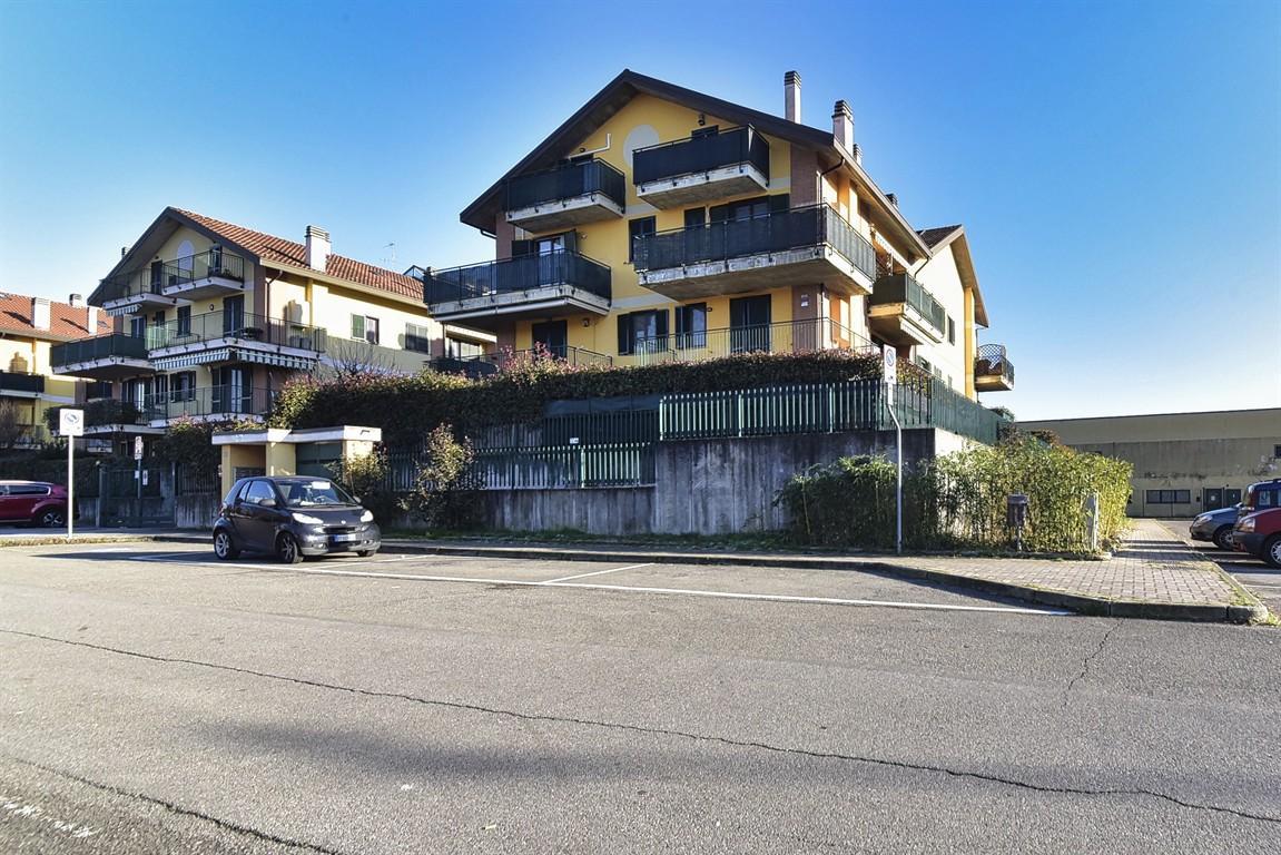 Vendita Appartamento, Limbiate foto