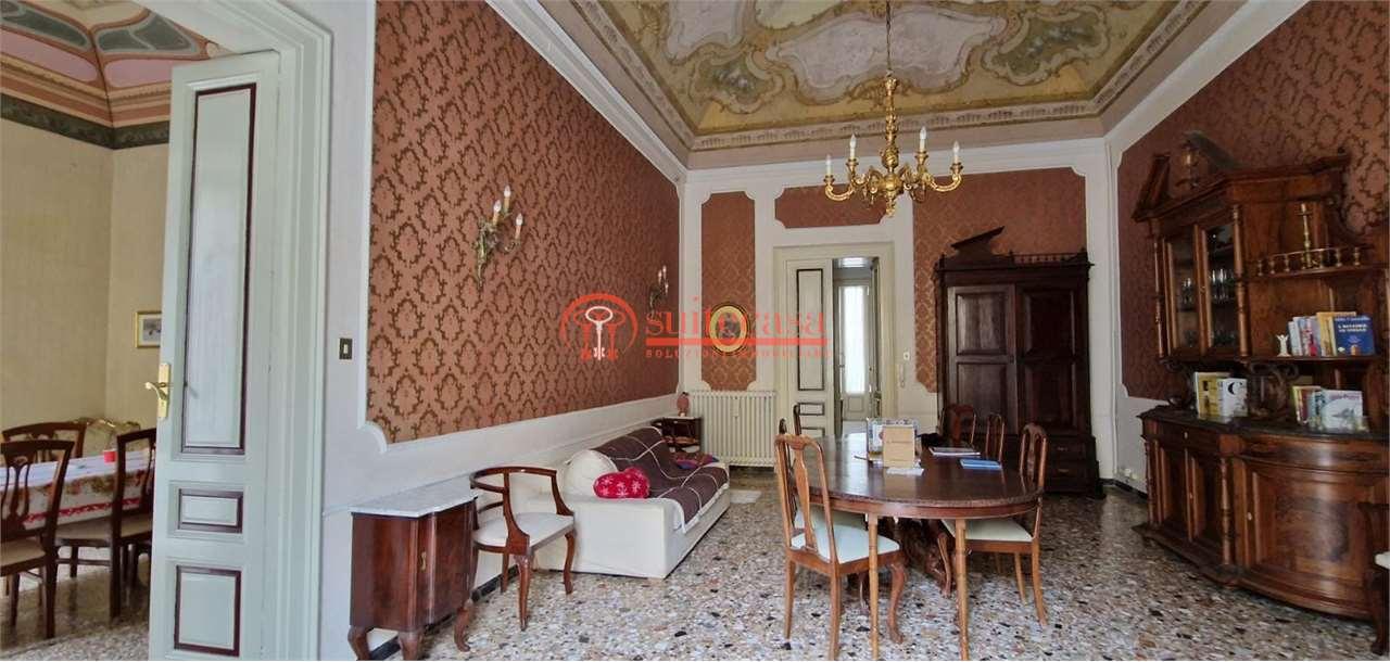 Vendita vendita, Trani foto