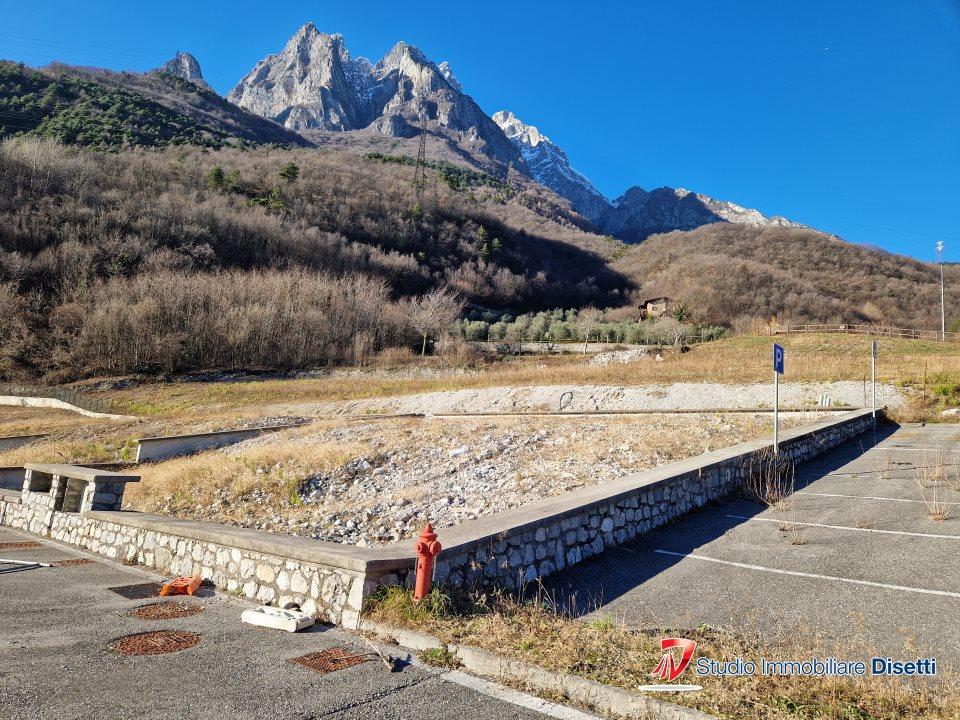 Vendita Loft, mansarde e attici, Losine foto