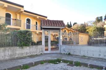 Vendita Multivani, Tremestieri Etneo