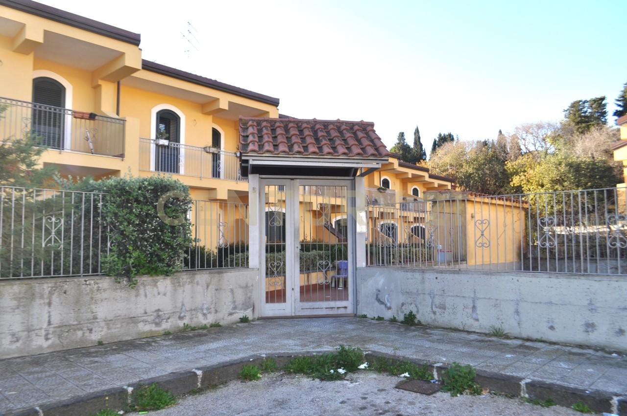 Vendita Multivani, Tremestieri Etneo foto