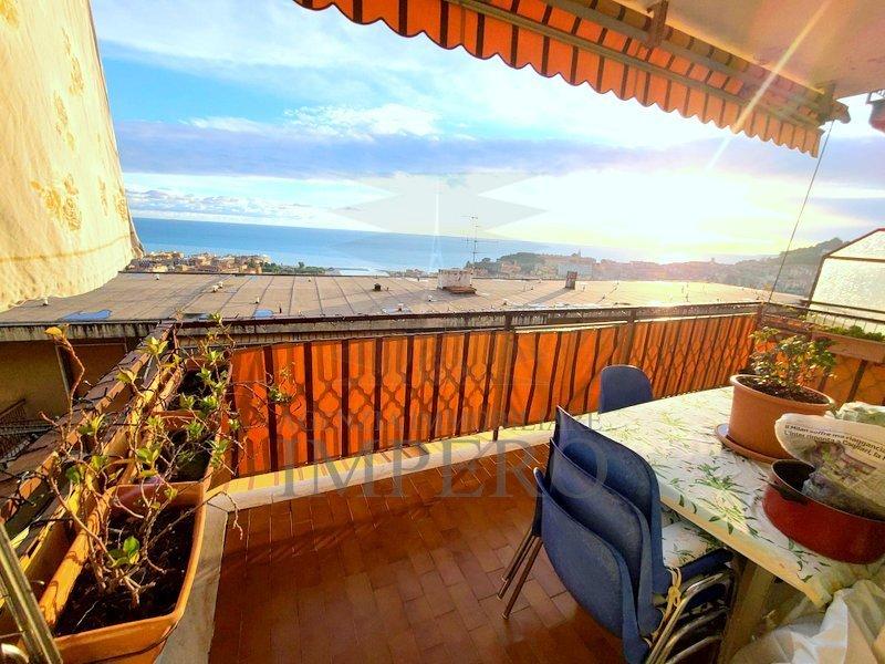Vendita Quadrivani, Ventimiglia foto