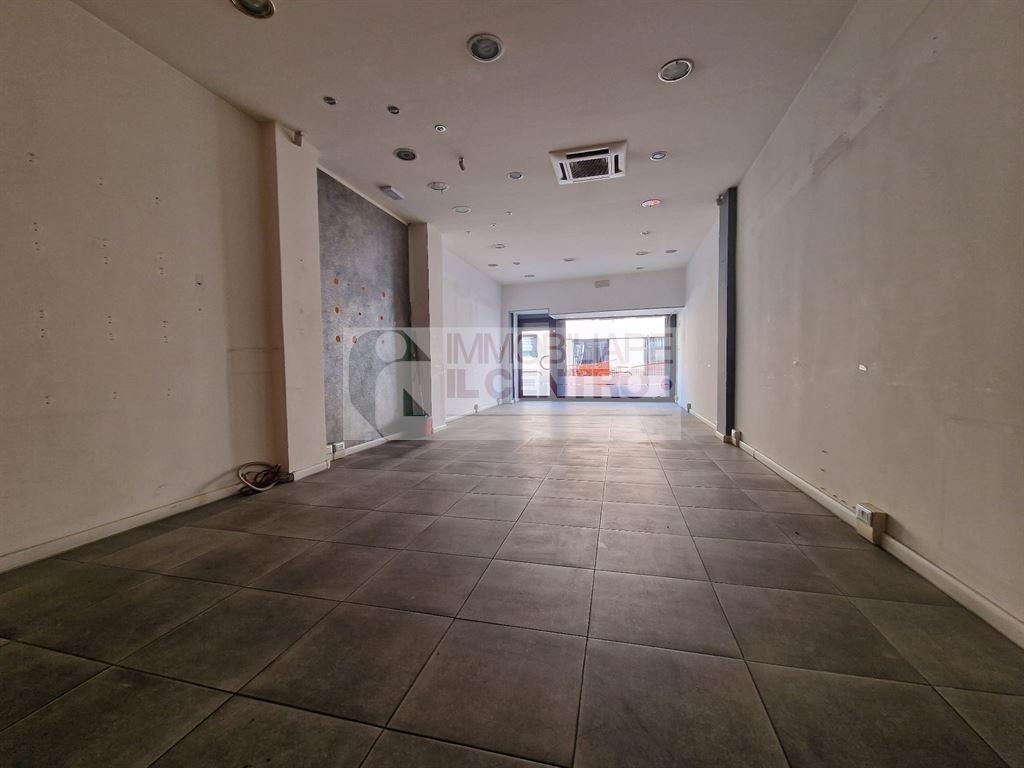 Vendita Negozio, Sarzana foto