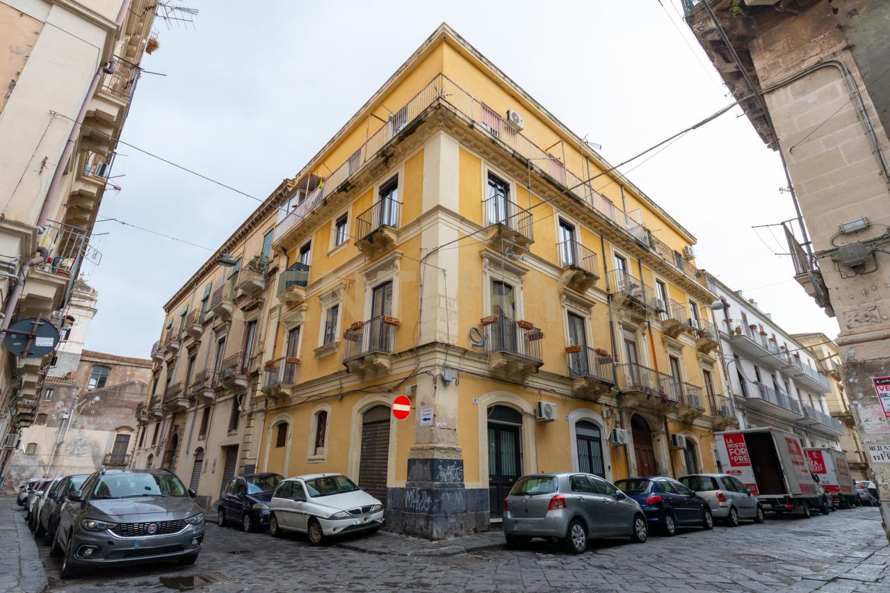 Vendita Quadrivani, Catania foto