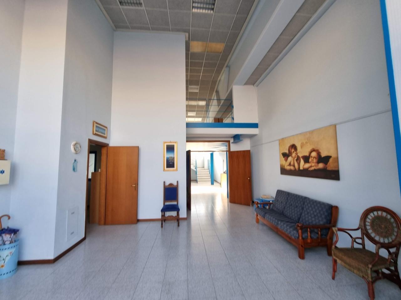 Vendita Capannone , Lodi foto