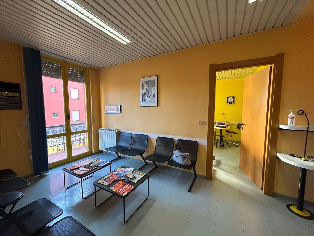 Vendita Quadrivani, Sarzana foto
