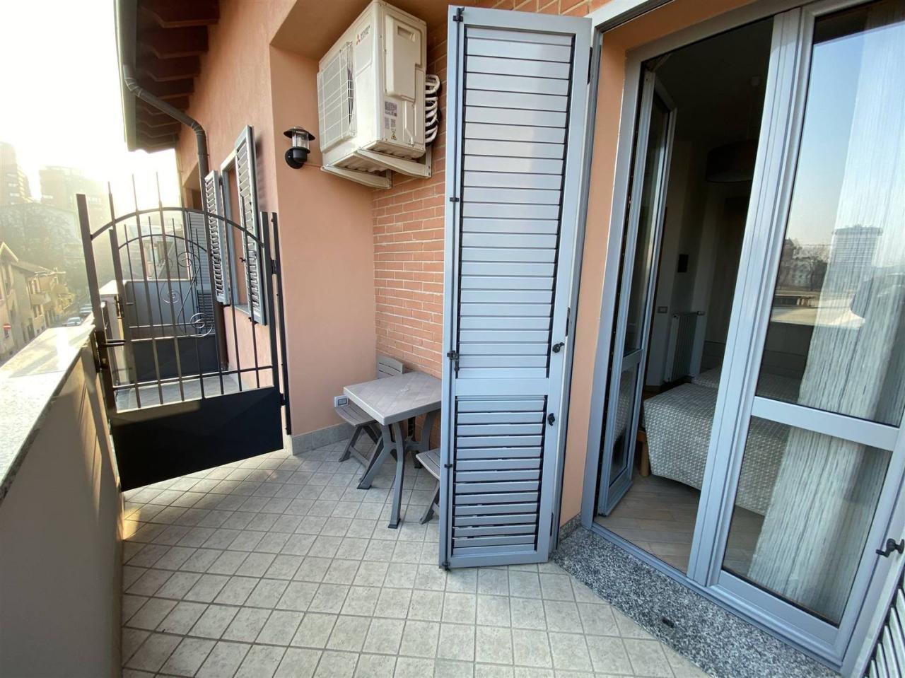 Rent Other properties, Sesto San Giovanni foto