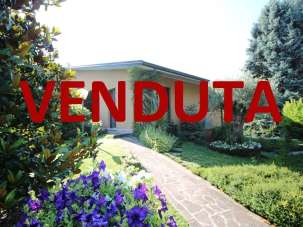 Vendita Villa, Casatenovo Vendita Villa, Casatenovo