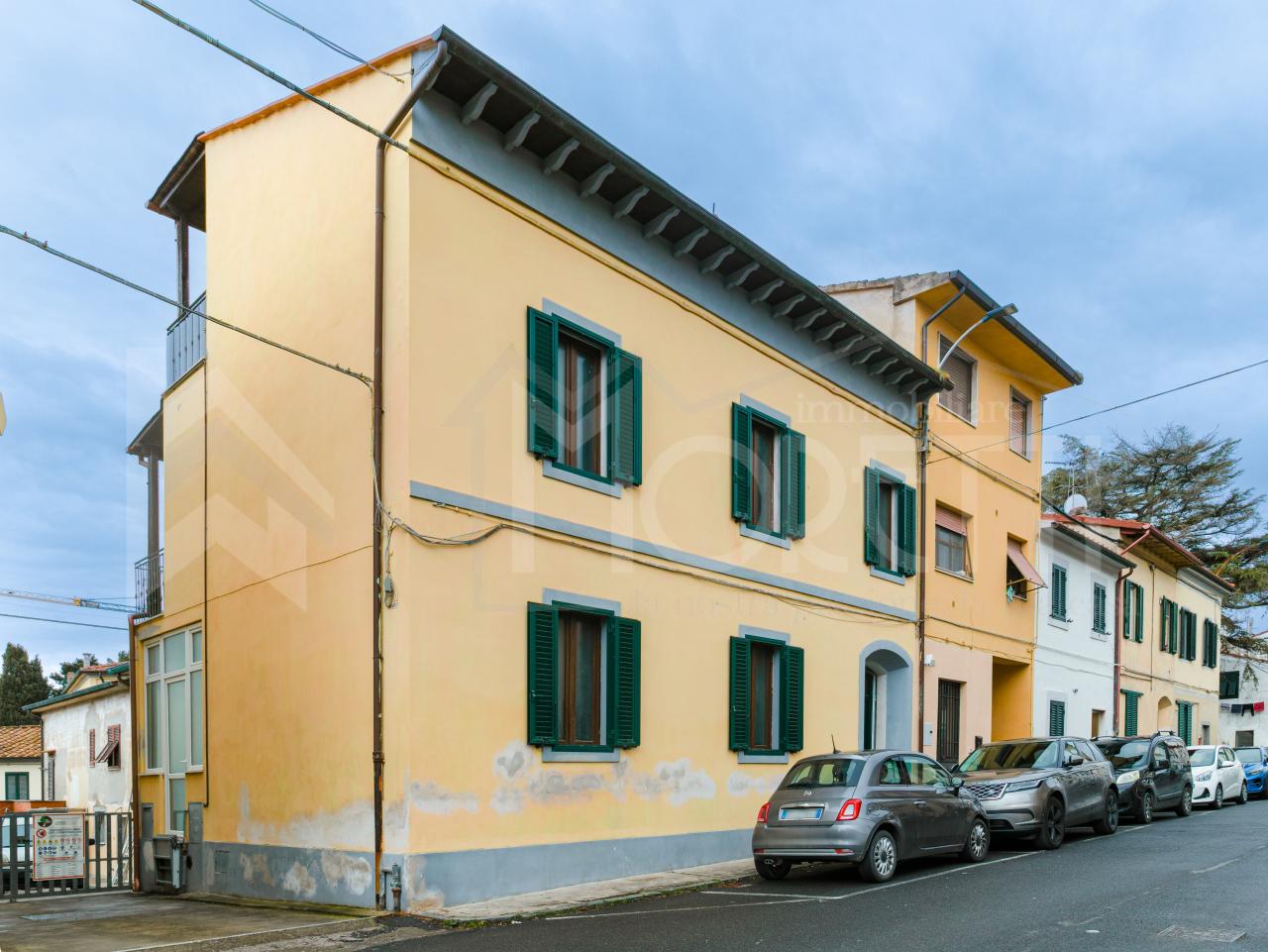 Vendita Multivani, Collesalvetti foto