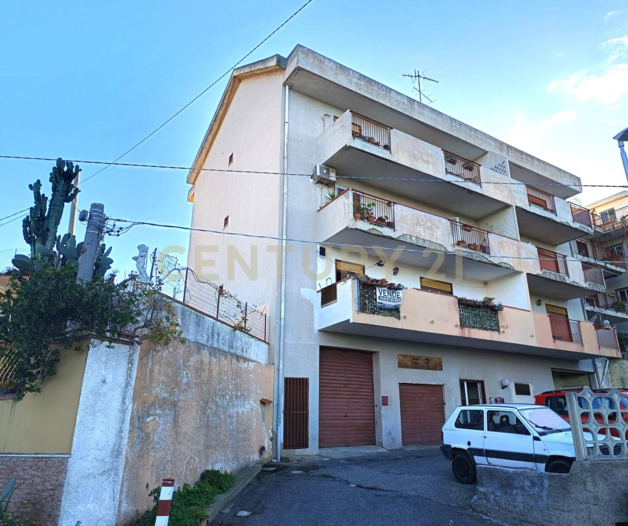 Vendita Pentavani, Messina foto