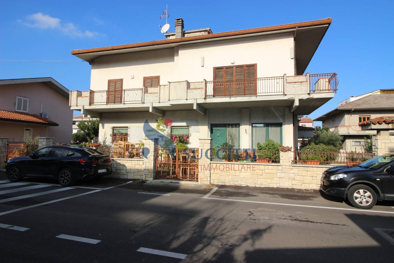 Vendita Casa indipendente, Alba Adriatica foto