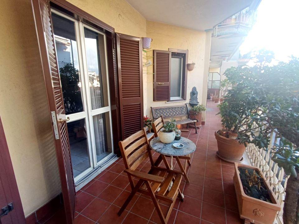 Vendita Quadrivani, Crispano foto
