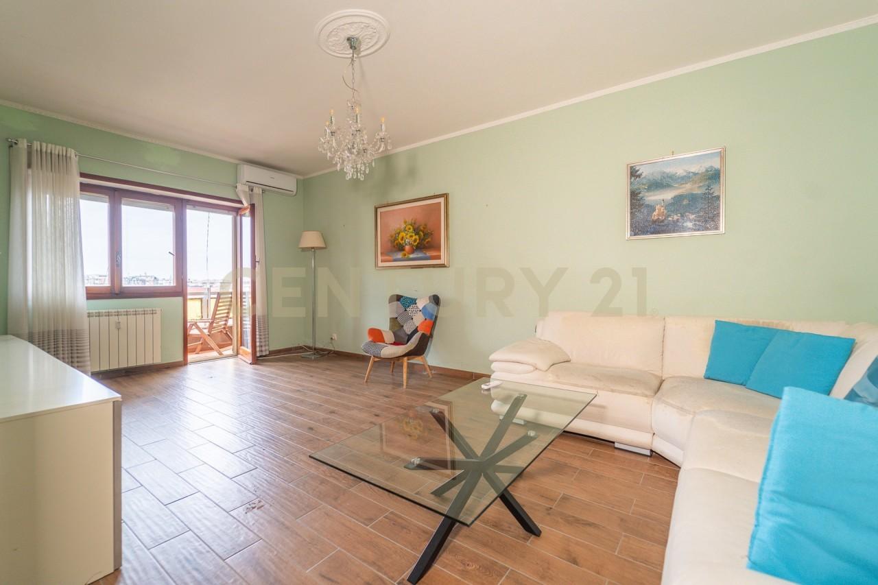 Vendita Quadrivani, Roma foto
