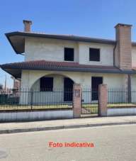 Vendita Pentavani, Pieve di Cento Vendita Pentavani, Pieve di Cento