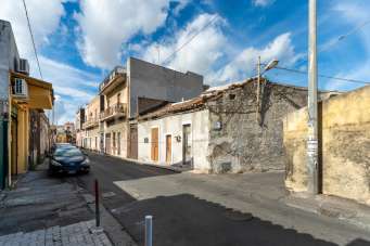 Vendita Eptavani, Gravina di Catania Vendita Eptavani, Gravina di Catania
