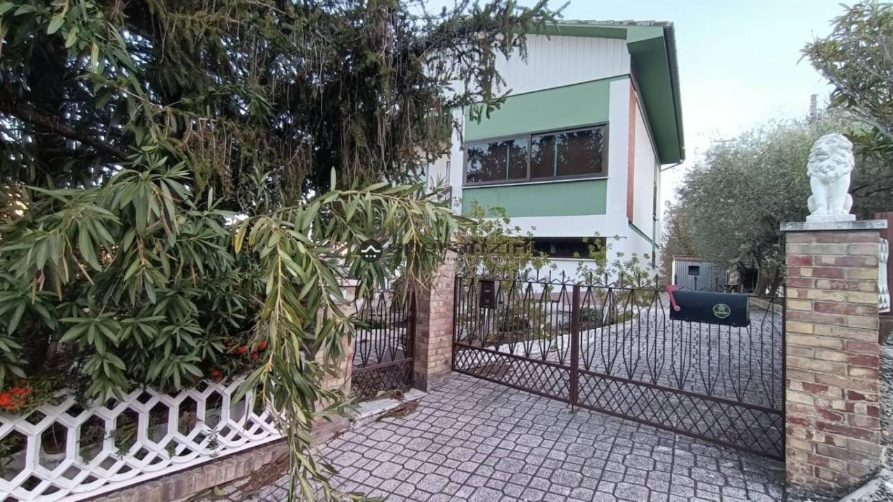 Vendita Trivani, Fossombrone foto