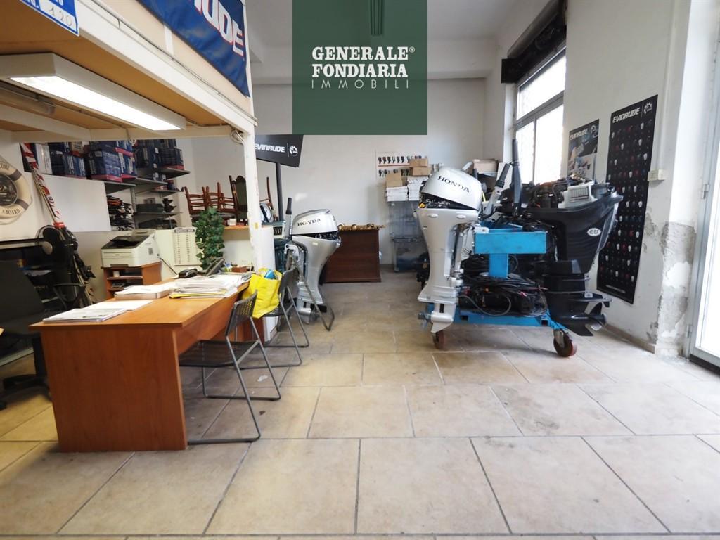 Vendita Laboratorio, La Spezia foto