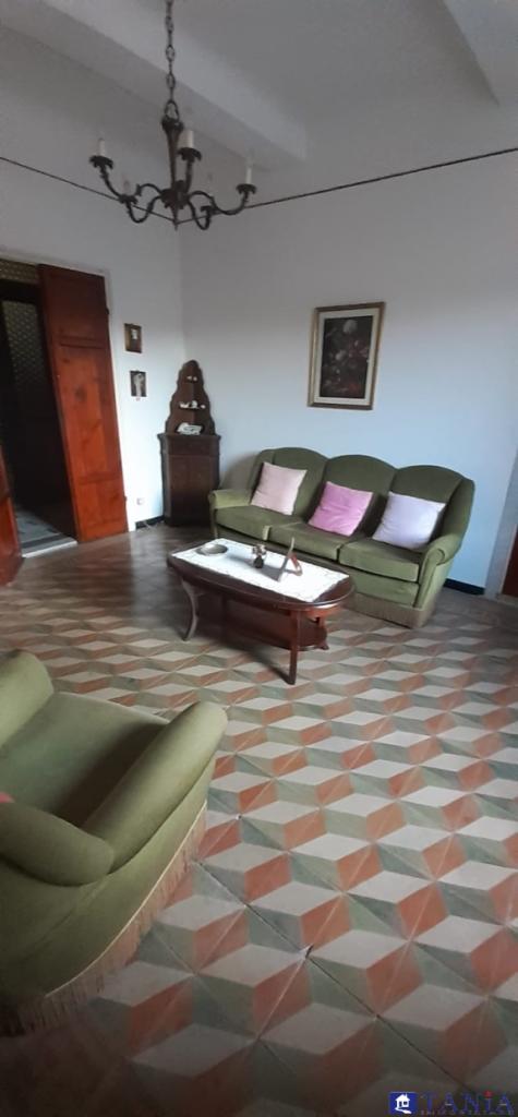 Vendita Pentavani, Carrara foto