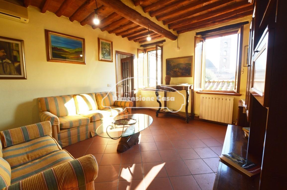 Vendita Appartamento, Lucca foto