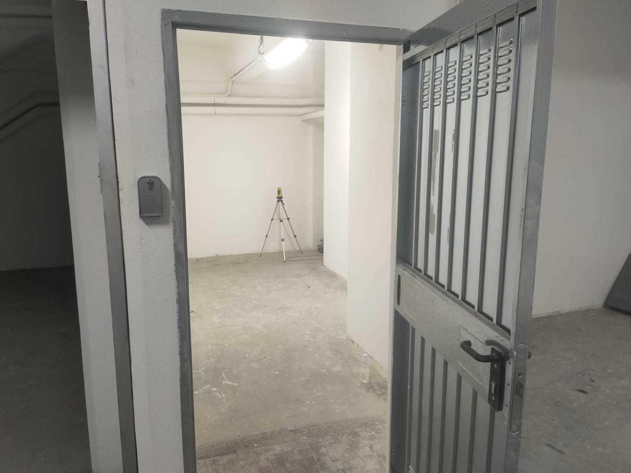 Vendita Monovano, Genova foto