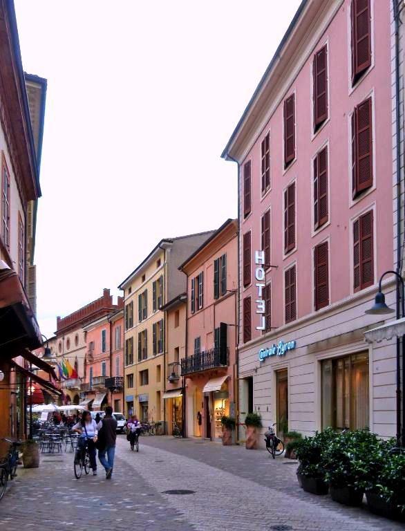 Affitto Negozio, Ravenna foto