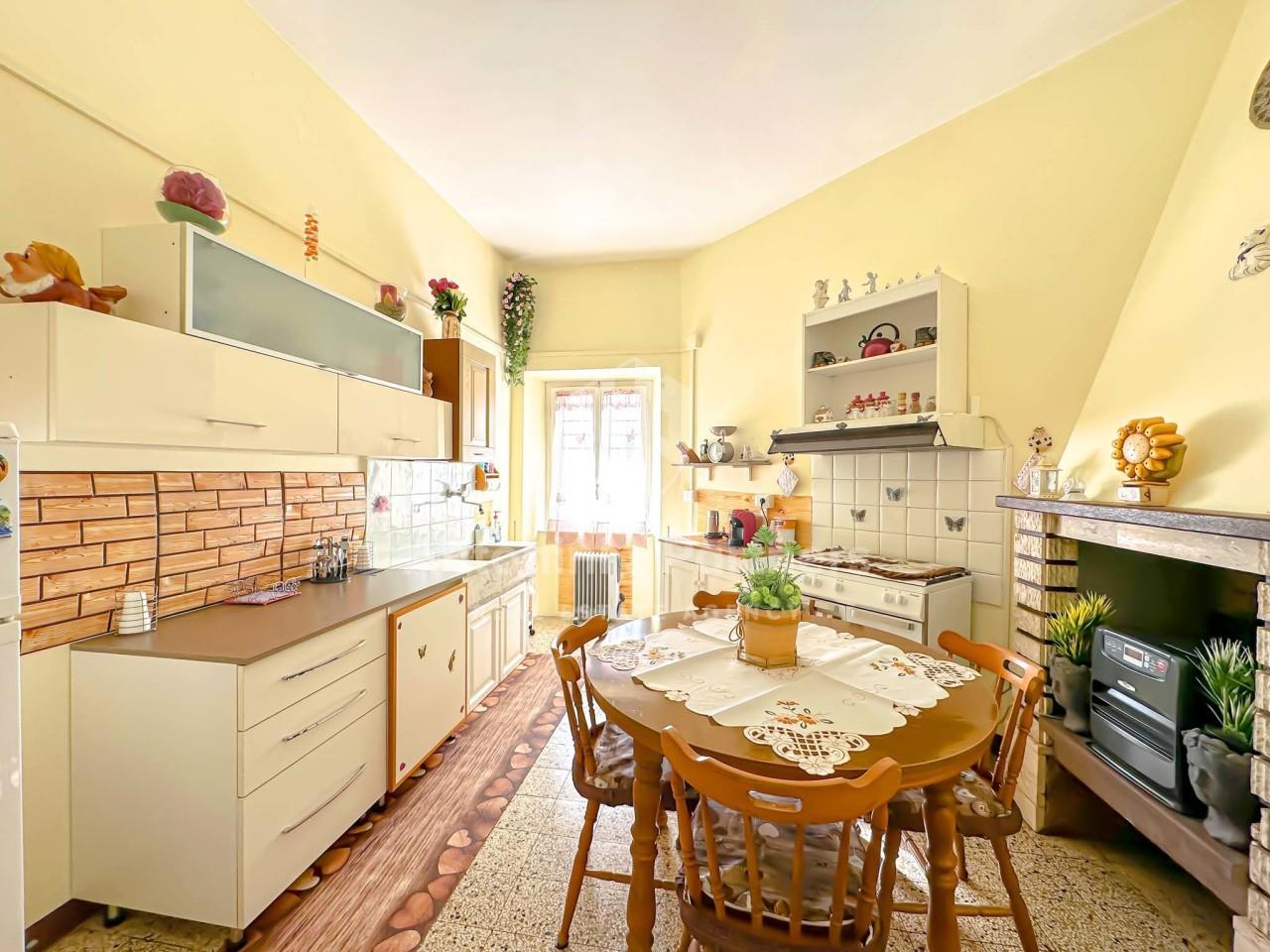 Vendita Pentavani, Todi foto