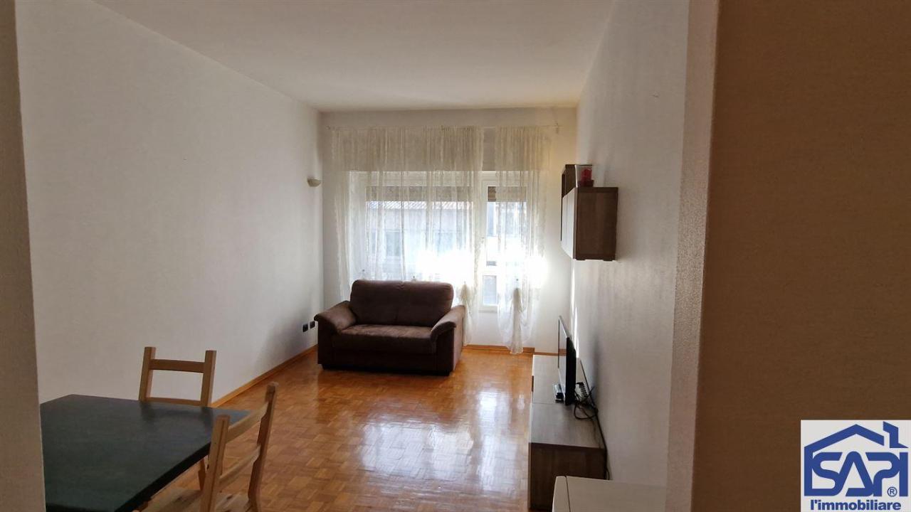 Affitto Appartamento, Milano foto
