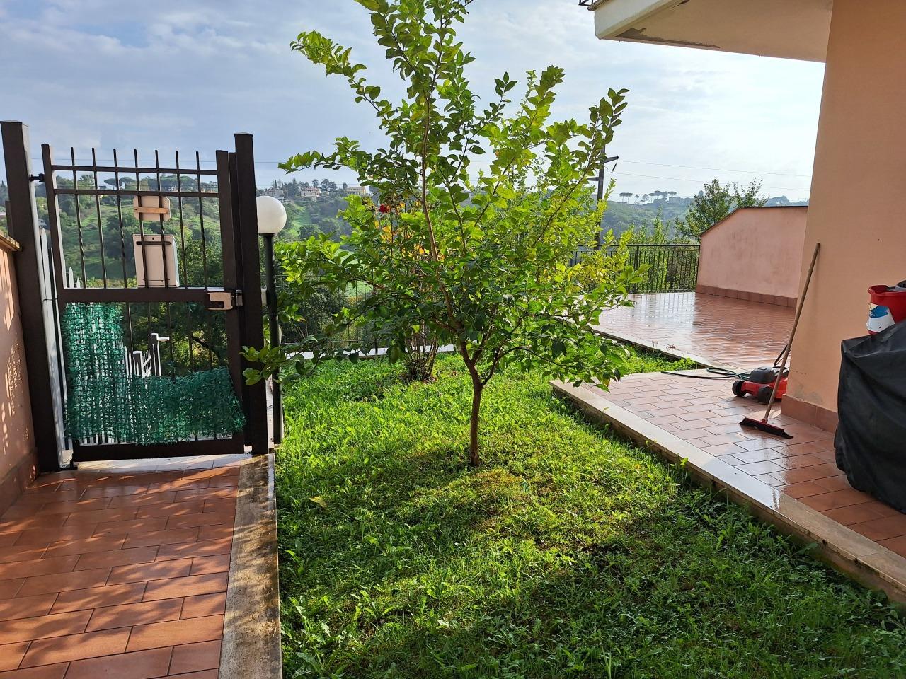 casa indipendente in vendita a Morlupo