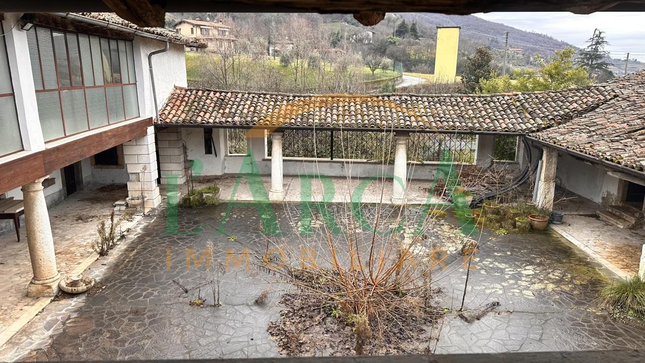 Vendita Multivani, Ome foto