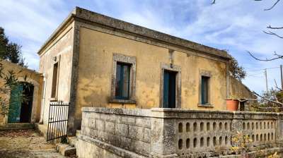 Vendita Quadrivani, Noto