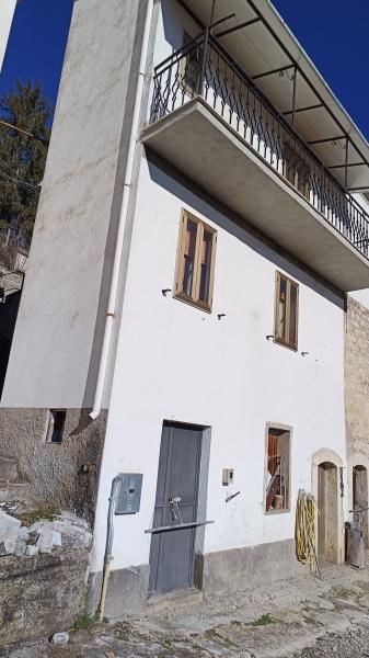Vendita Casa indipendente, Sessano del Molise foto