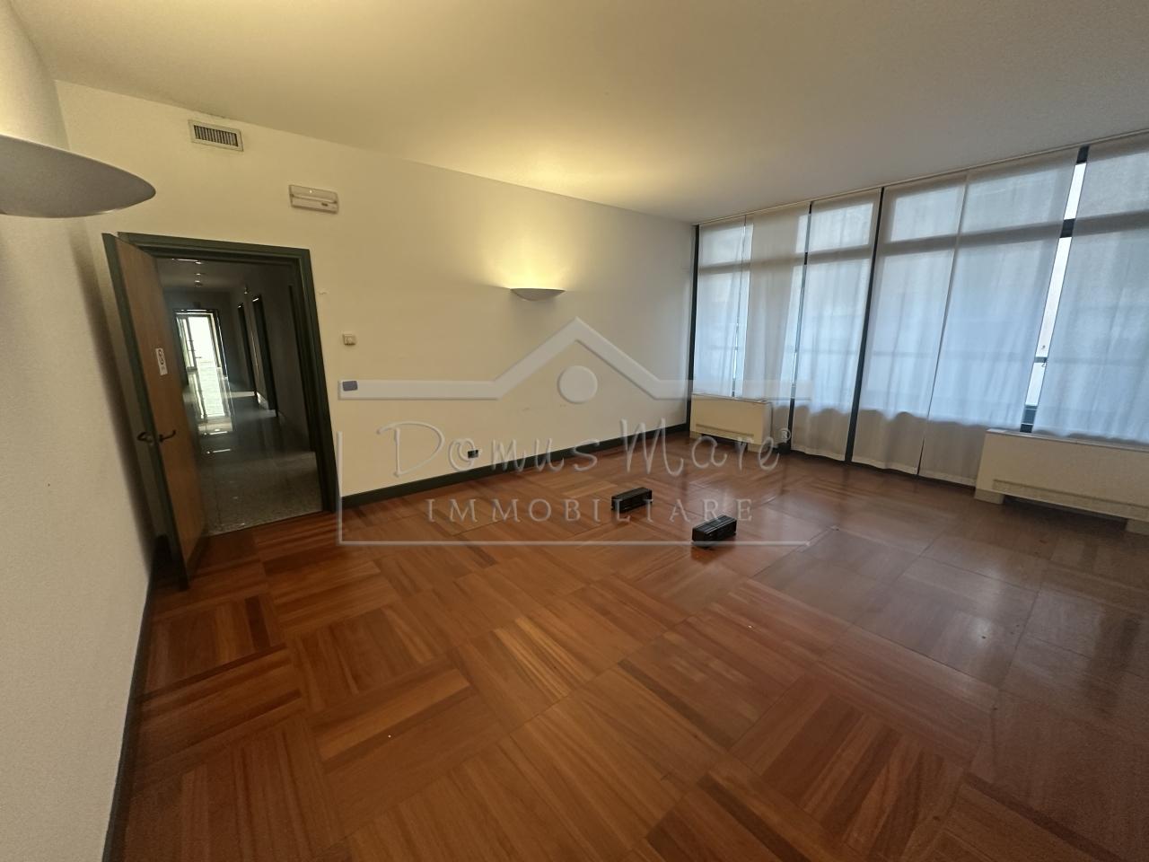Affitto Case, Savona foto