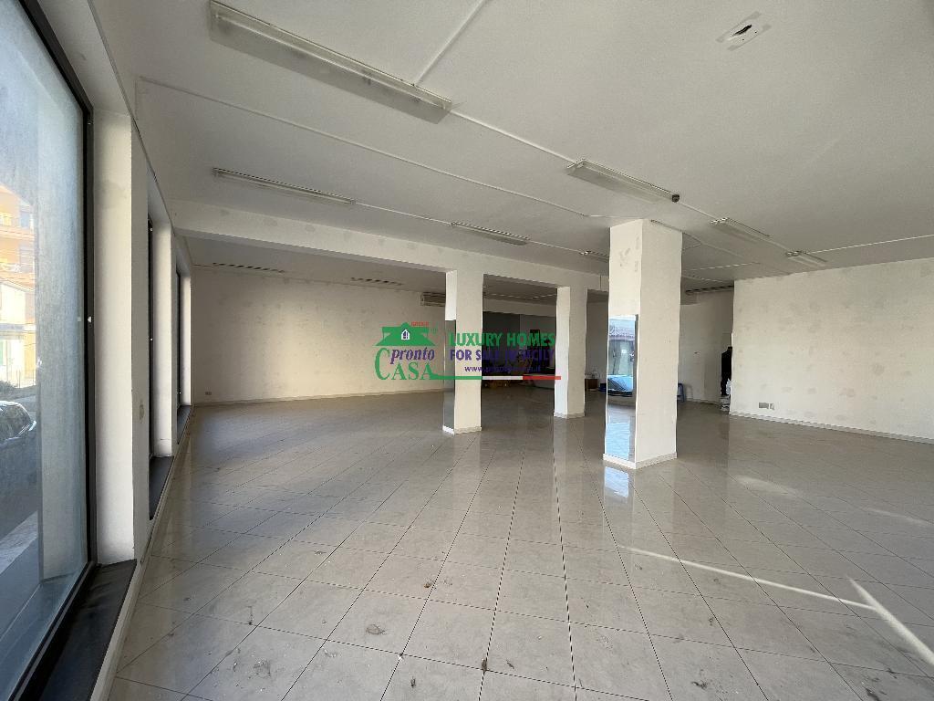 Affitto Immobile Commerciale, Modica foto