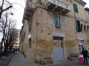 Vendita Bivani, Falconara Marittima