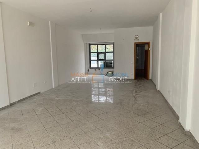 Affitto Monovano, Massa foto
