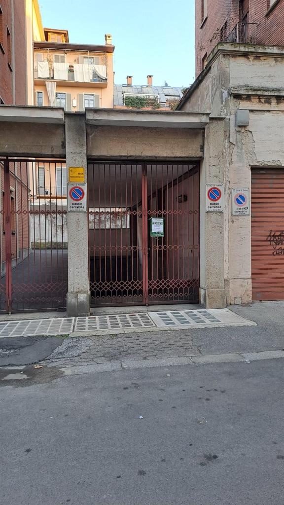 Vendita Magazzino, Torino foto