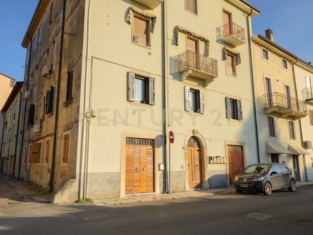 Vendita Quadrivani, Verona foto