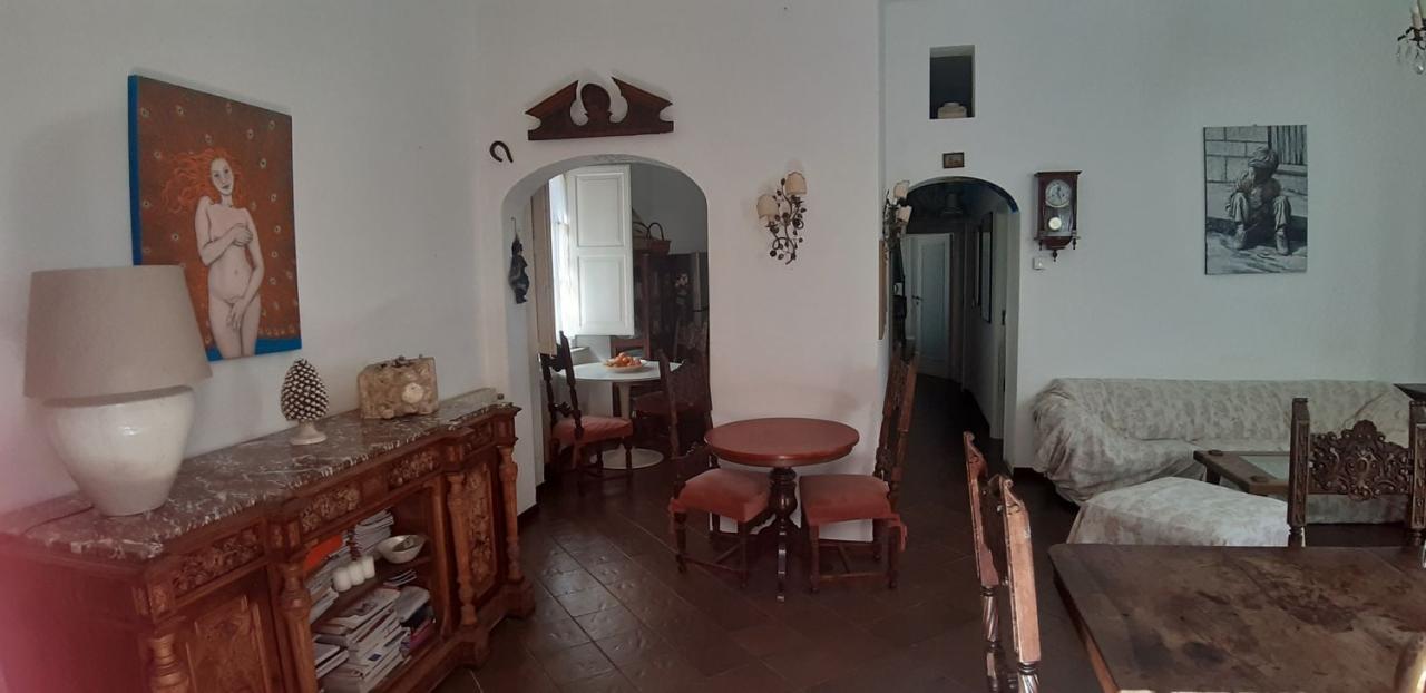 Vendita Pentavani, Taormina foto
