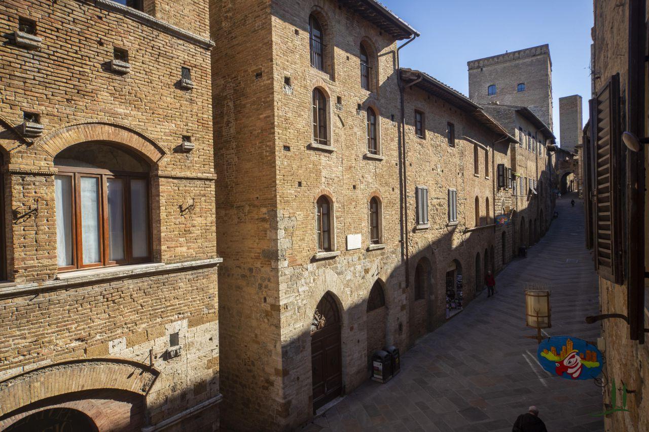 Vendita Quadrivani, San Gimignano foto