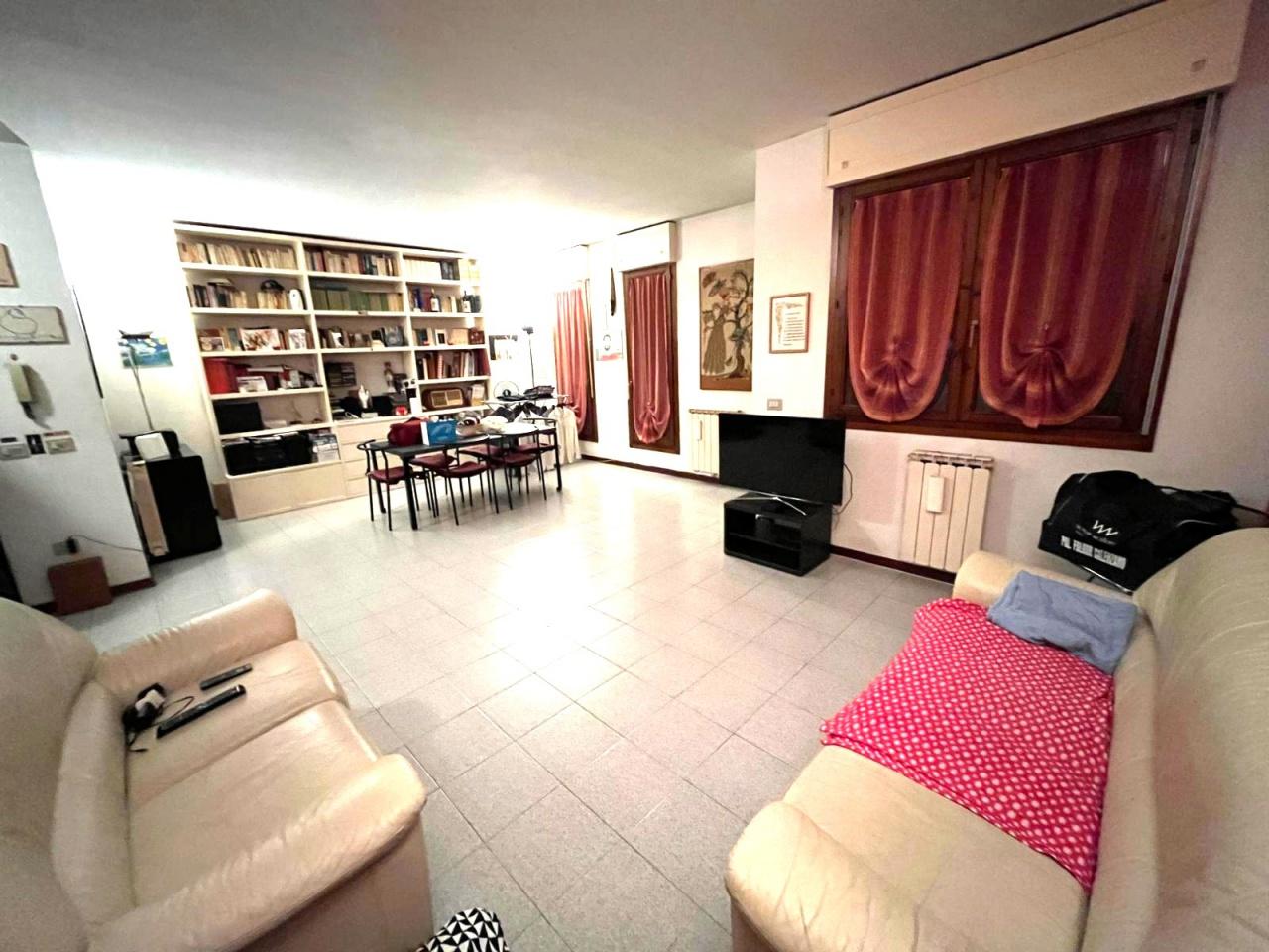 Vendita Pentavani, Campi Bisenzio foto