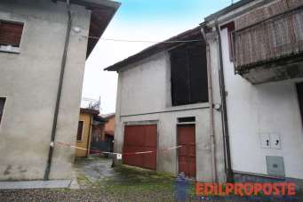 Vendita Rustico / Casale, Lentate sul Seveso Vendita Rustico / Casale, Lentate sul Seveso