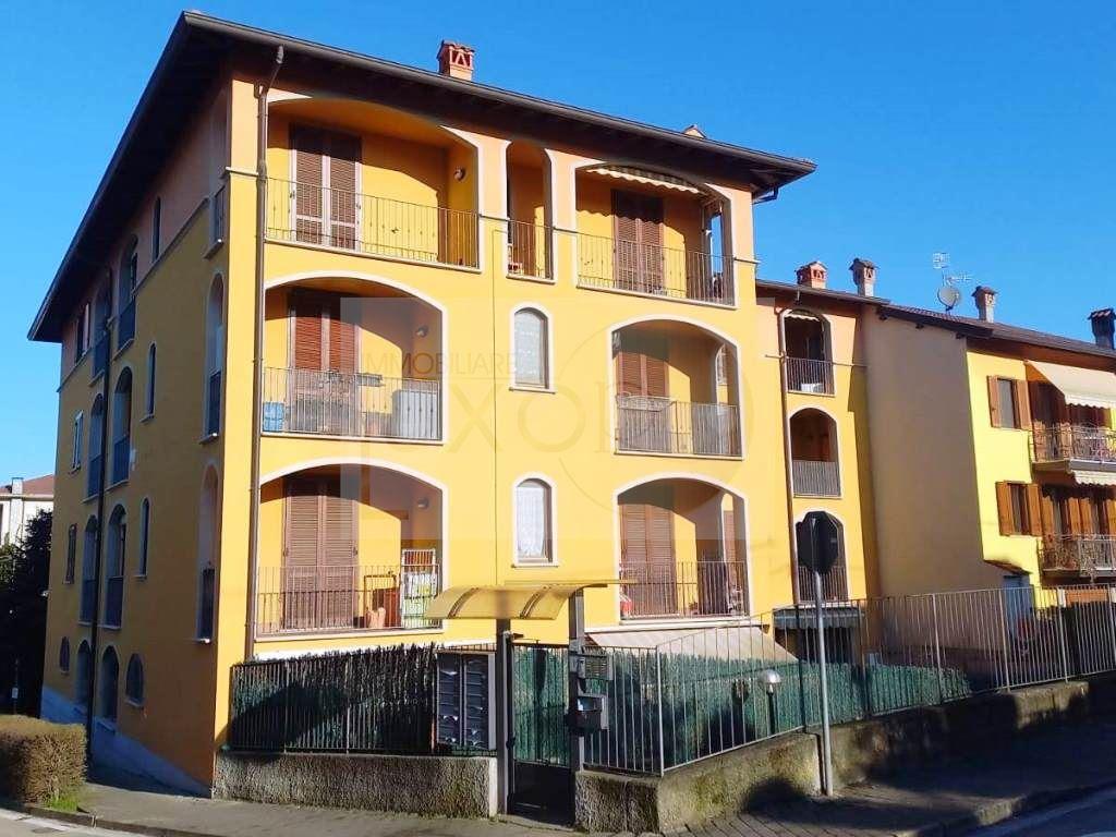 Vendita Appartamento, Garbagnate Monastero foto