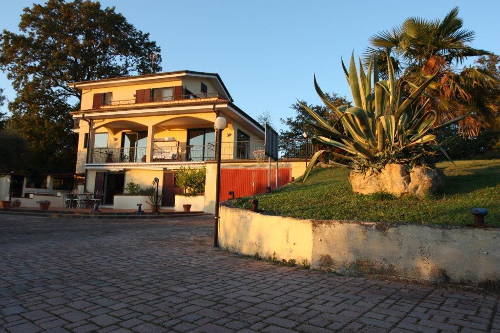 Vendita Ville, Bolano foto